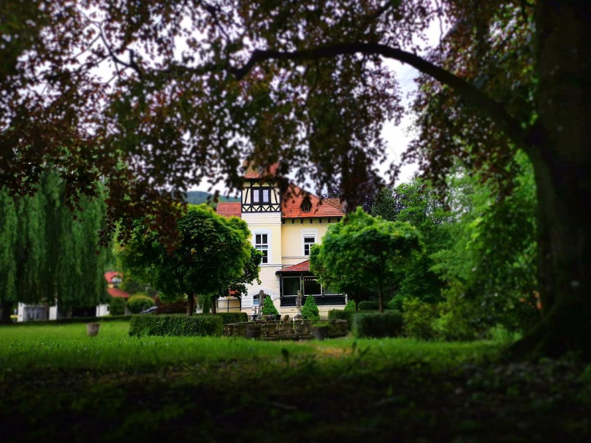 Glögglhof Bed and Breakfast Trofaiach Exteriör bild